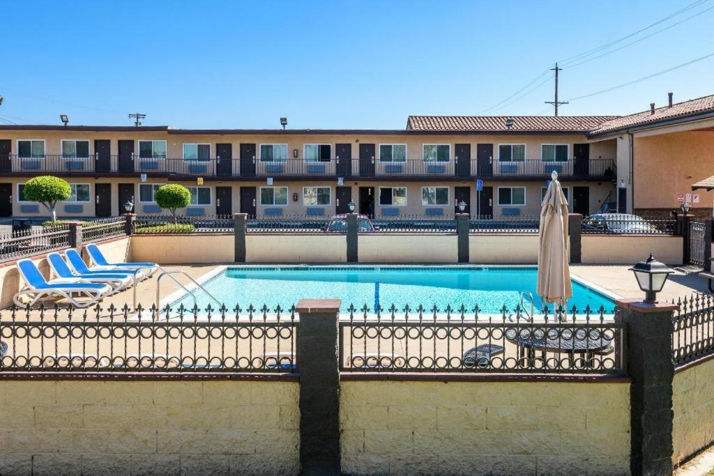 Sea Rock Inn - Los Angeles Gardena Eksteriør bilde